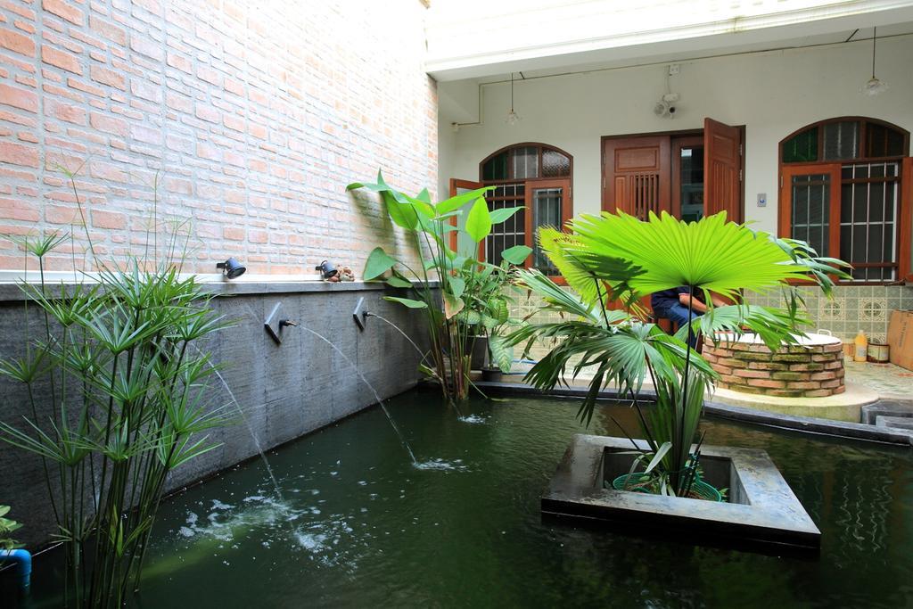 99 Oldtown Boutique Guesthouse Sha Extra Plus Phuket Exterior photo