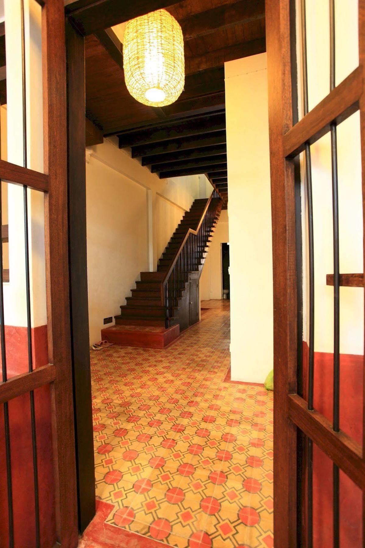 99 Oldtown Boutique Guesthouse Sha Extra Plus Phuket Exterior photo